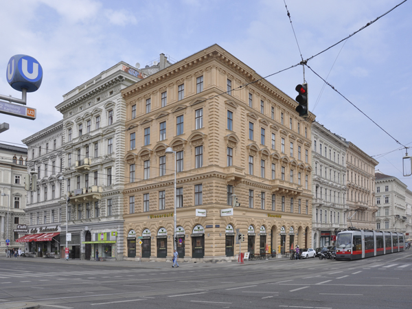 Eckansicht Museumsstraße/Bellariastraße nach abgeschlossener Restaurierung